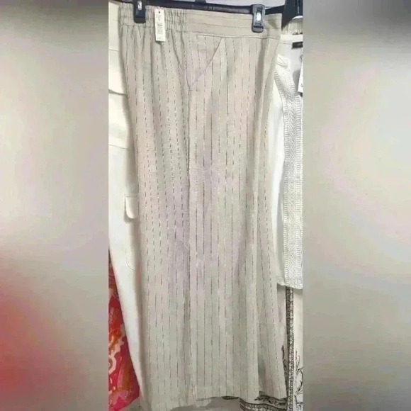 Weekenders Bundle Max Studio, Cable and Gauge, Haute Hippie All NWT - Picture 4 of 13